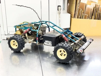 Kyosho Land Jump 4D Vintage RC Buggy 4WD Occasion Collection - Photo 1/4