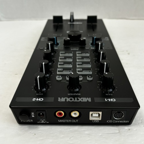 Reloop Mixtour Algoriddim DJ Controller with Audio Interface for iOS Android Mac - Picture 8 of 13