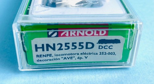 ARNOLD HN2555D 'N' GAUGE RENFE CLASS 252 ELECTRIC LOCO 'AVE' PERIOD V DCC SOUND - Picture 5 of 5