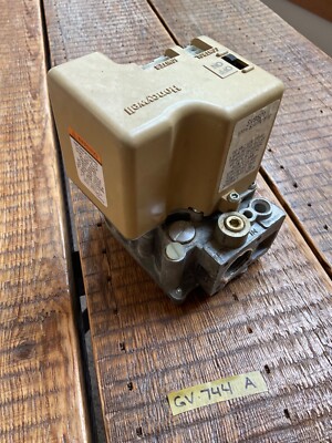 Valvola Termostatica Intelligente Per Radiatori, App Mobile Per Controllo Termostatico Per Zigbee 85182618