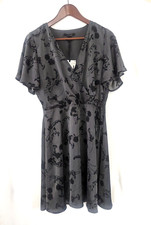 41 HAWTHORN Women's Printed Faux Wrap Ruffle Sleeve Midi Dress Grey Size M NWT