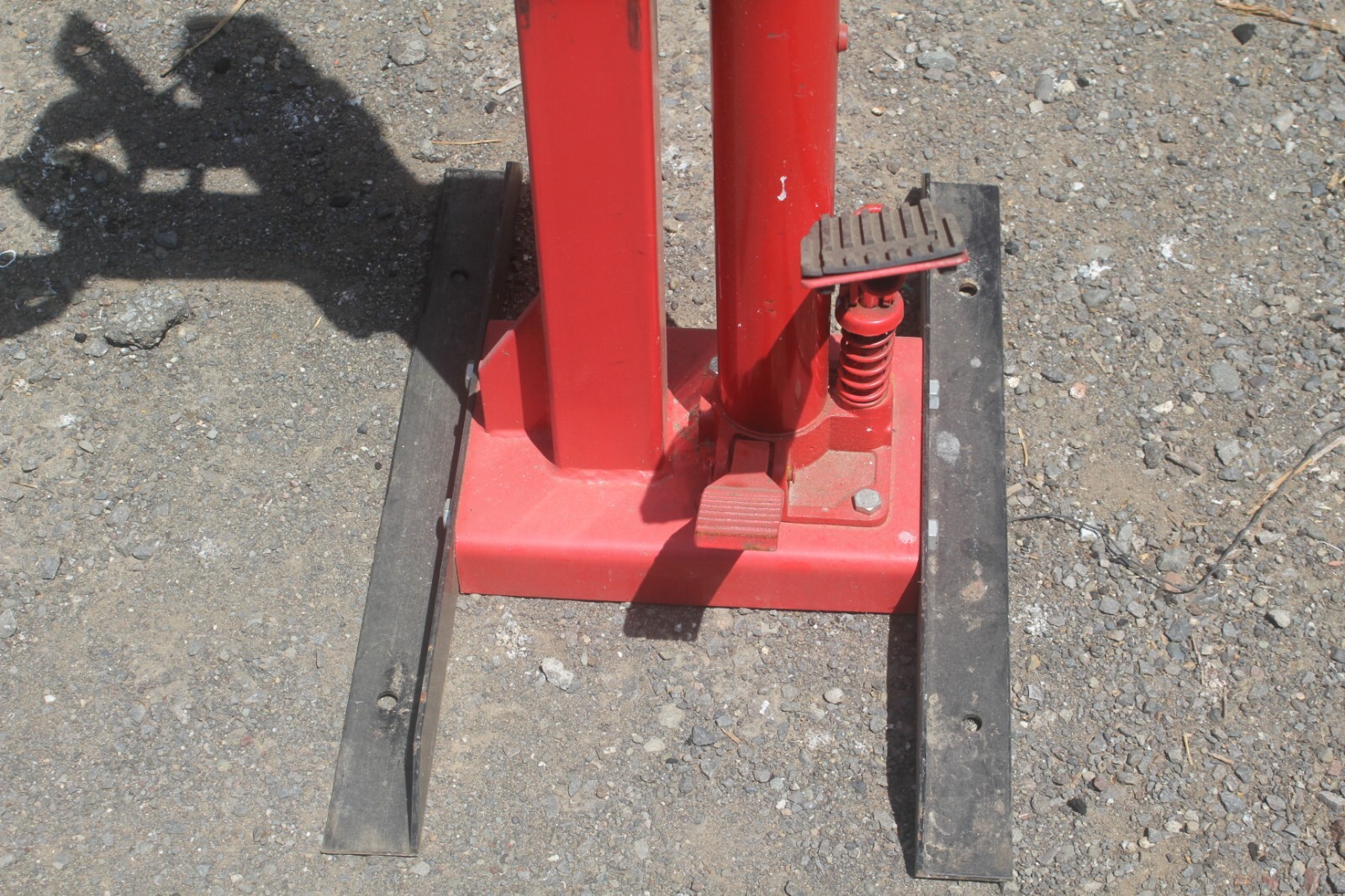 1 Ton Coil Spring Compressor Station 2200LS | eBay