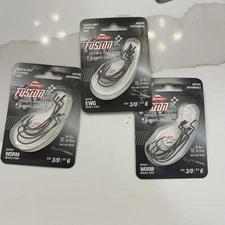 Fusion 19 Fast Set Sharp Hooks Lot Of 3 Sz 3/0 Offset Worm Hooks