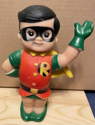 SUPER JUNIOR ROBIN 台湾製 フィギュア Super Junior Robin Squeak Vinyl Figure 1976 DC soft vinyl Made in