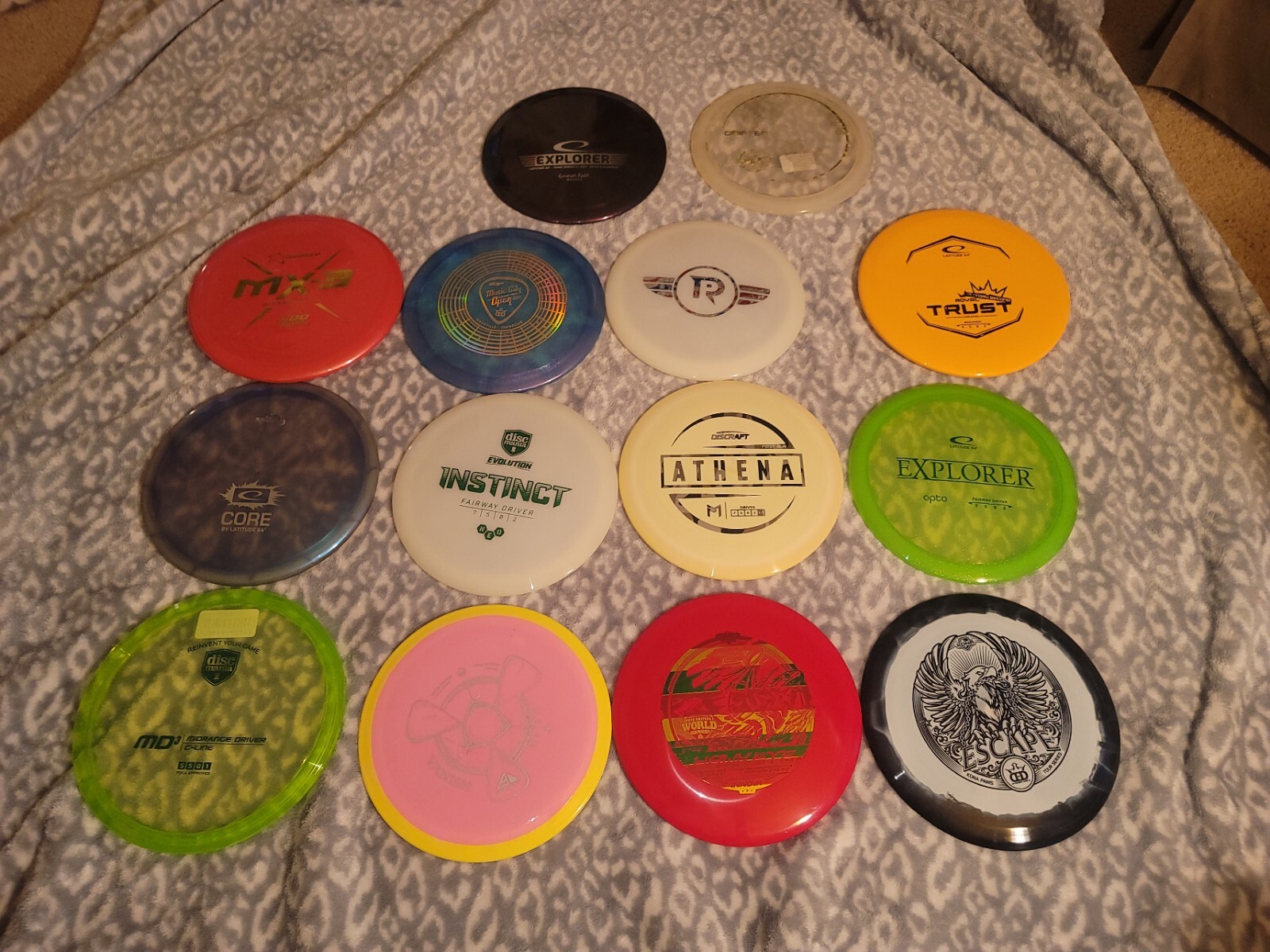 Disc Golf Lot DD Fieldwork Bag With 14 New Discs eBay