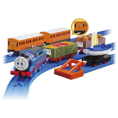 Takara Tomy Plarail GOGO Thomas Annie Clarabel and Friends Zugset