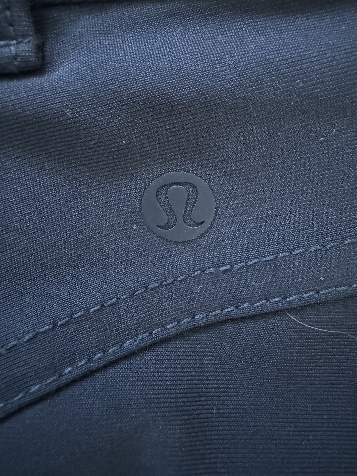 Lululemon Blue Pants Women Size 4 Activewear With Pockets Stretching Fabric