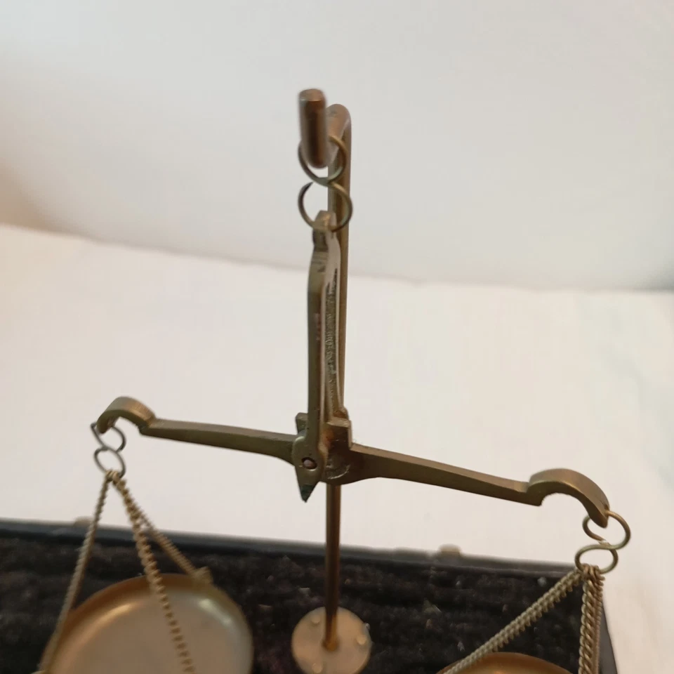 Ancienne balance de précision portable en laiton pour Bijoutier - Photo 3/4