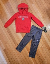 NEW Nike Jordan Little Boy Fleece Hoodie  Fleece Pant Set, Red sz 5 