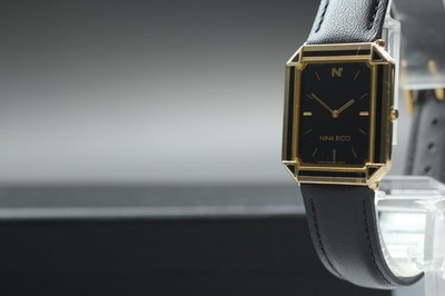Vintage 1985 N MINT Seiko Nina Ricci 7320-6060 SGP Gold Qz Womens Watch JAPAN