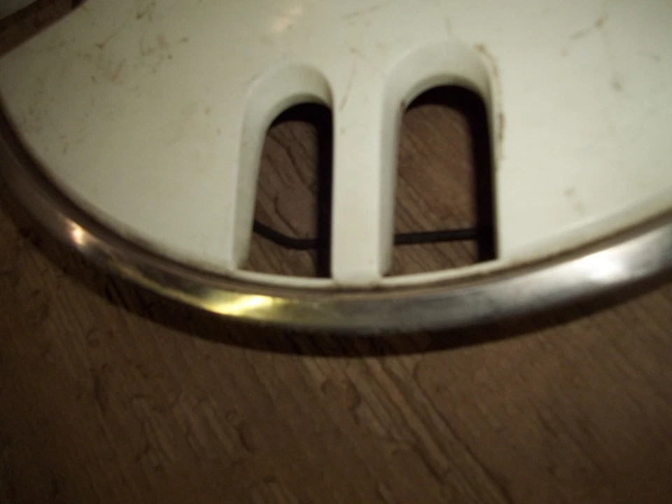 88 89 Isuzu I-Mark Tapacubos Llanta Tapacubos 13" OEM USADO 56003 BLANCO Foto 4 de 4