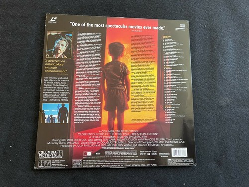 Close Encounters of the Third Kind- laser disc-deluxe widescreen-Columbia 1977 - Picture 2 of 2
