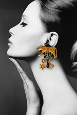 VTG LATR Lunch At The Ritz White Enamel Tiger Golden Rhinestone Dangle Earrings