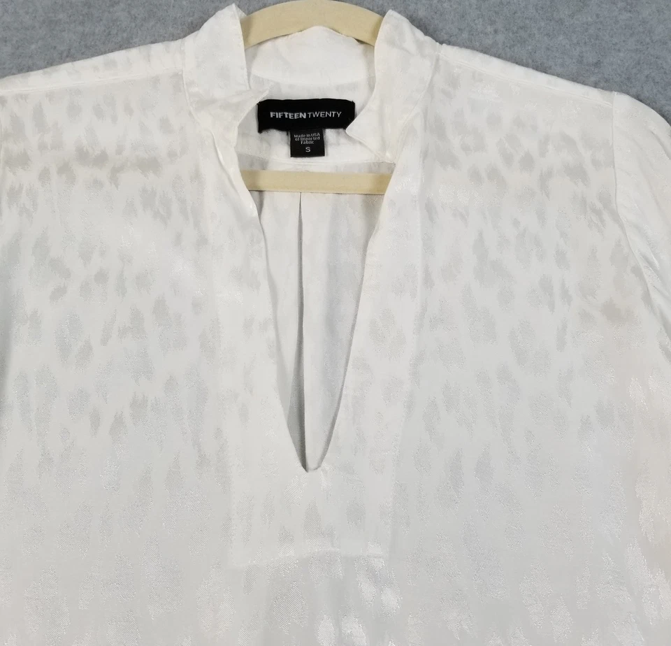 FIFTEEN TWENTY Top Mujer Pequeño S Blanco Leopardo Brillo Manga Larga Transparente Foto 2 de 4