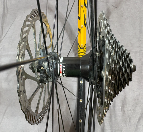 Specialized Roval Control AL 10-Spd Tubeless Disc Brake 26" Wheelset XT DT Swiss - Picture 6 of 14