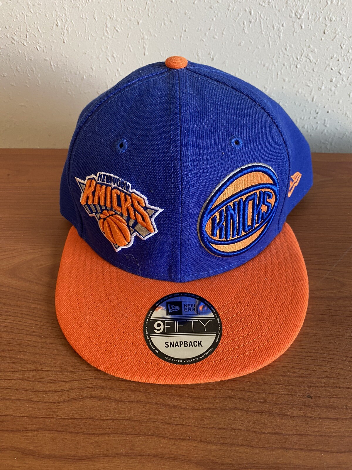 NEW - New Era New York Knicks Snapback Hat - Sz: One Size