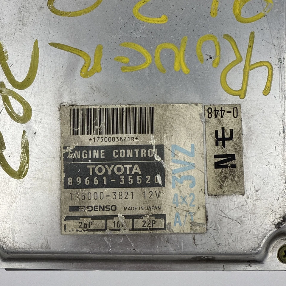 1991 Toyota 4 Runner Pickup Engine Control Unit ECU 8966135520 Module 287 9E4-B1 - Image 2 of 3