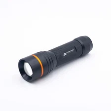 420 Lumens LED Flashlight with 3AAA Batteris-Black