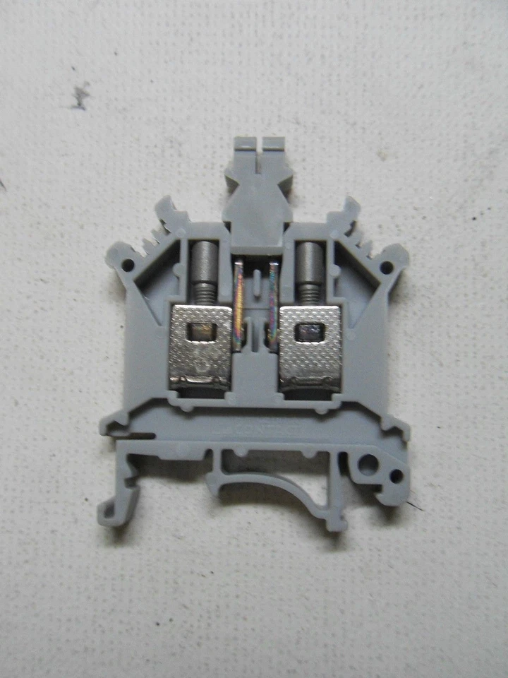 Box Of 50 Nib Phoenix Contact 3042010 Terminal Blocks - Image 3 of 4