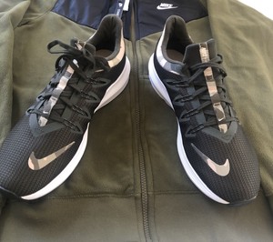 nike quest camo mens trainers