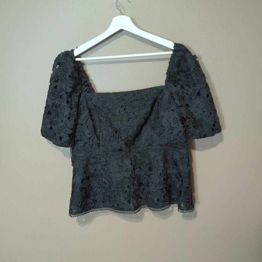 Forever New Blouse Womens 16 Black Square Neck Short Puff Sleeve Lace Peplum
