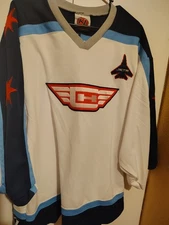 K1 Sportswear Jets Hockey Jersey Size Small