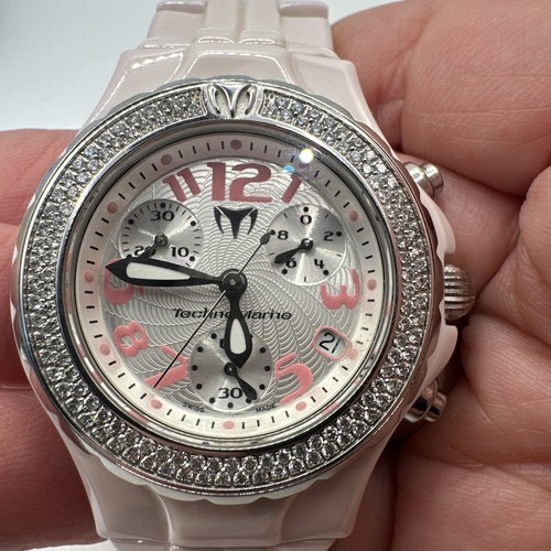 TECHNOMARINE LADIES WATCH CHRONOGRAPH PINK CERAMIC DIAMOND BEZEL SWISS MADE 33mm - Picture 1 of 11