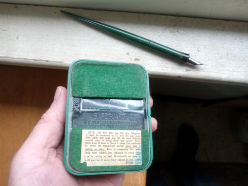 JUEGO DE ESCRITORIO SHEAFFER FINELINE VERDE AÑOS 40 CON PLUMA ESTILOGRÁFICA SHEAFFER ORIGINAL - Imagen 4 de 9
