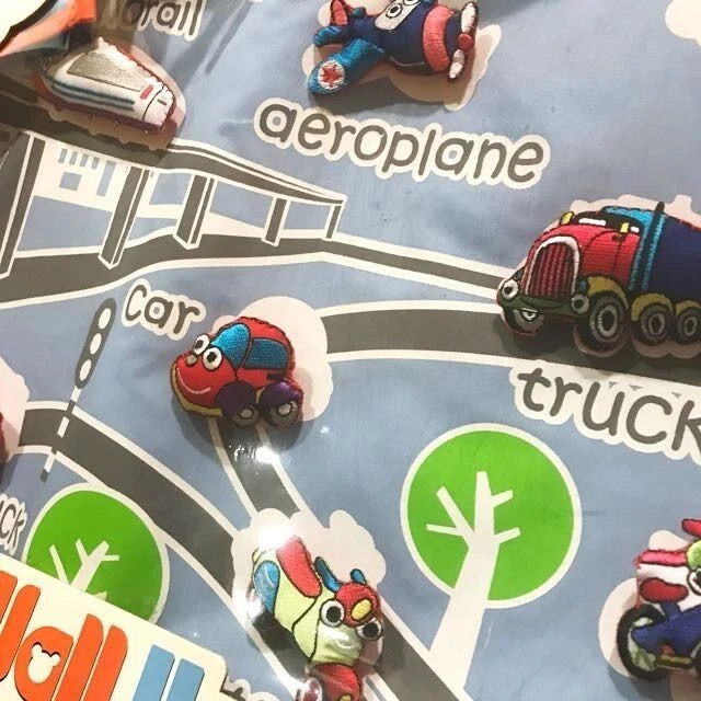 Tabla de pared de fieltro hecha a mano para transporte/vehículos aprendizaje/estera de juego colgante  Foto 3 de 4