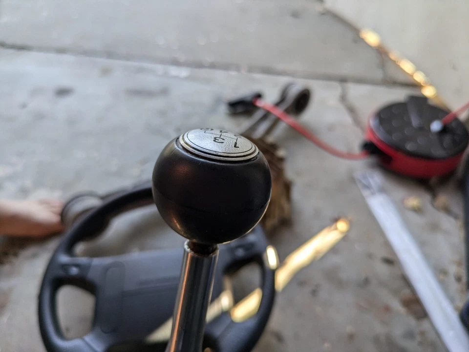 Perilla de cambio de 4 velocidades original Toyota años 70 Corona Celica Corolla rosca de 8 mm  Foto 4 de 4