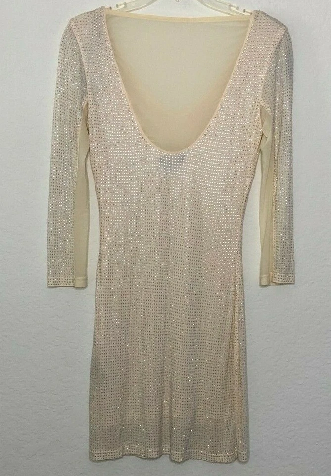 Mini Vestido Bebe Crema Melocotón S Manga Larga Adornado Con Cuentas Elastizado Bodycon DM Foto 3 de 4