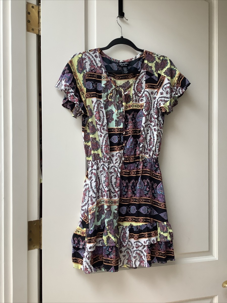 navy and red dress Natural Life Rebecca Midi Boohoo Black Tie Up Lilac dress Primary color:Blue A chic everyday mini