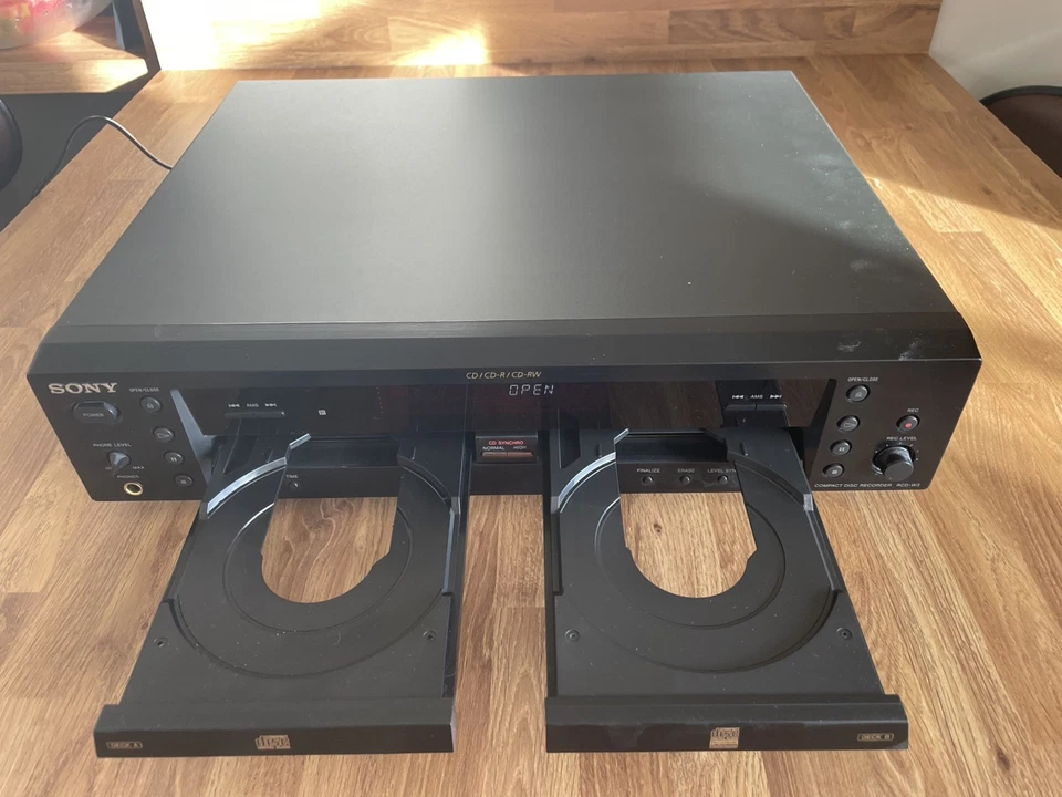 SONY RCD-W3 Twin Deck Compact Disc CD Recorder - Image 4 of 4