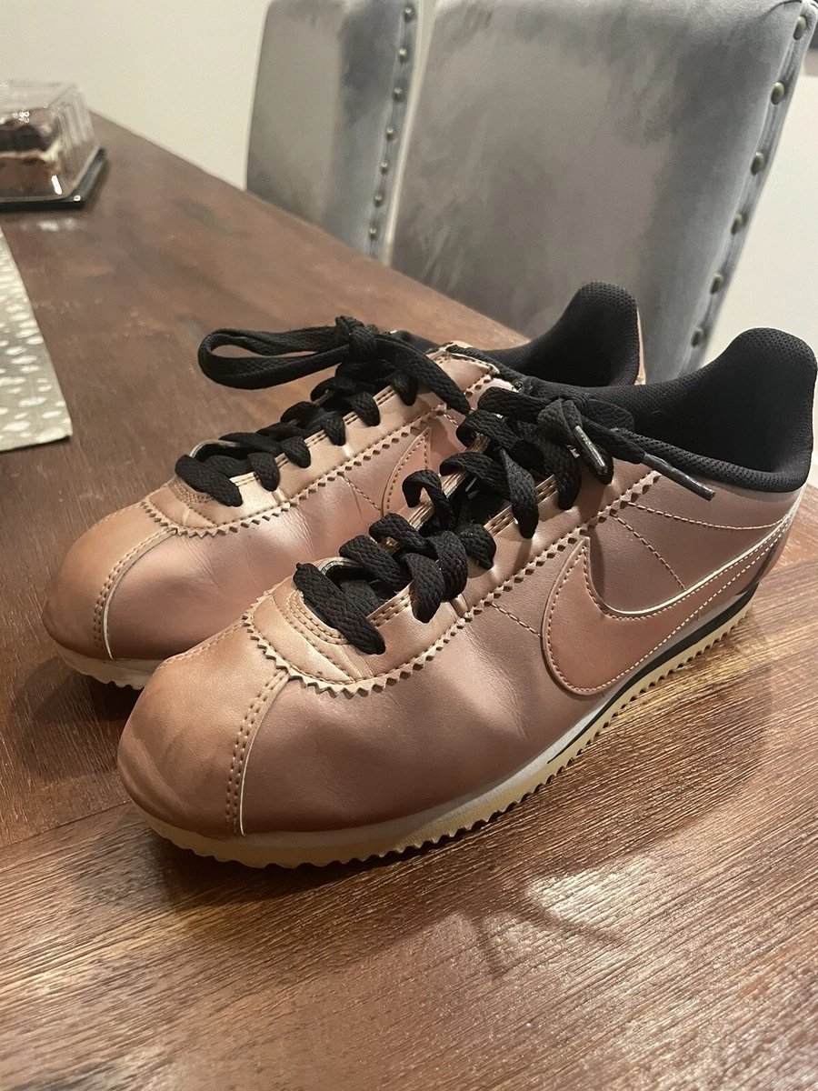 Nike Girls Cortez SE 859569-901 Rose Gold Running Shoes Sneakers Size 4Y