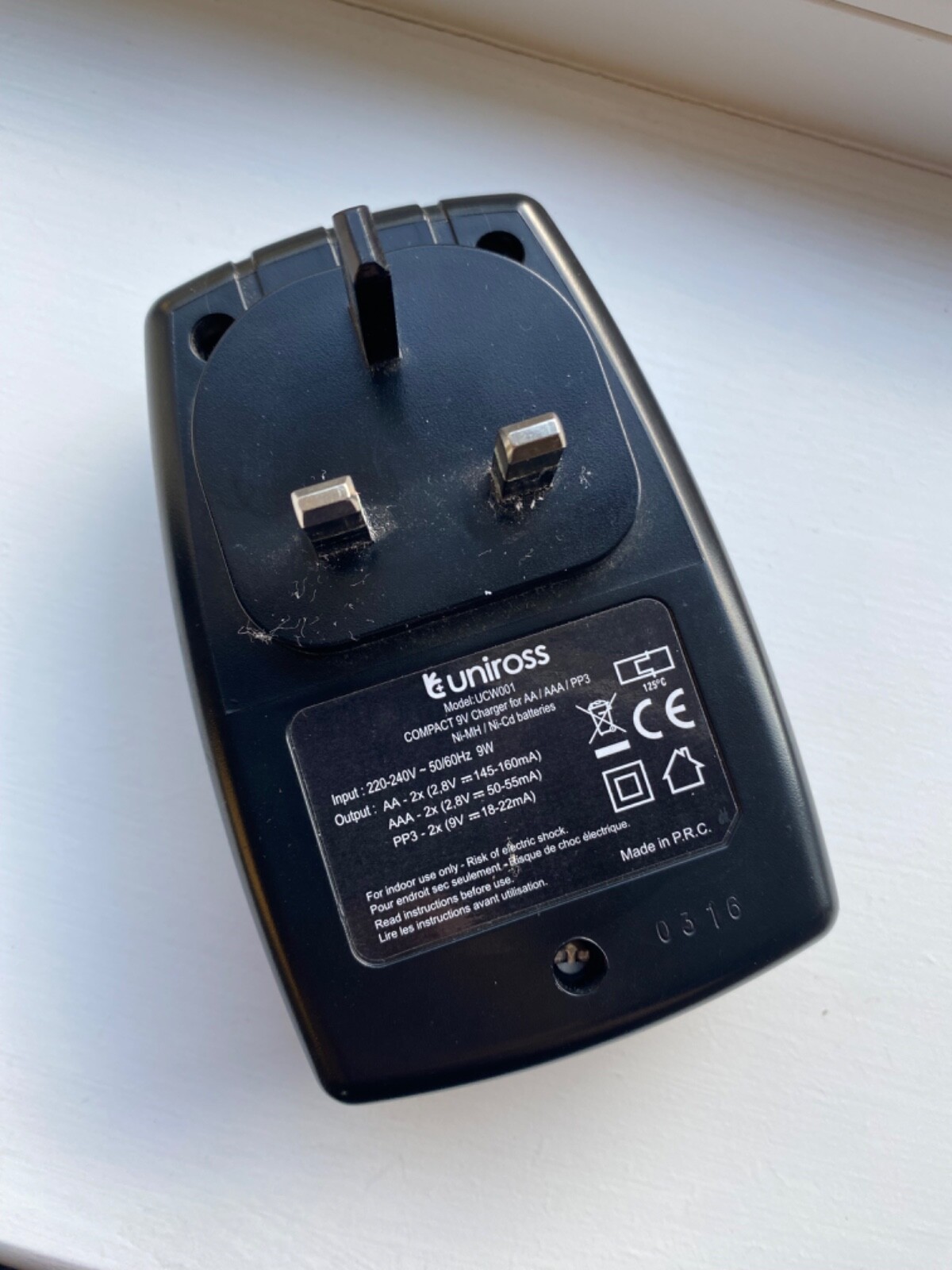 uniross universal battery charger AA, AAA, 9V, NIMH and NICD eBay