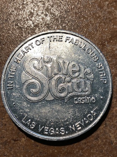 Vintage "FREE PLAY" token from Silver City Casino, Las Vegas NV