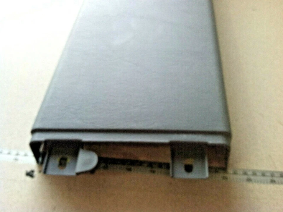 MERCEDES-BENZ ML320 ML430 1998-2003 ~ FONDO DERECHO B- PILAR CINTURÓN DE SEGURIDAD EMBELLECEDOR Foto 4 de 4