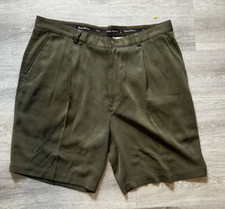 Tommy Bahama 100 Silk Smooth Shorts Mens 38 Green Pleated Lightweight Travel