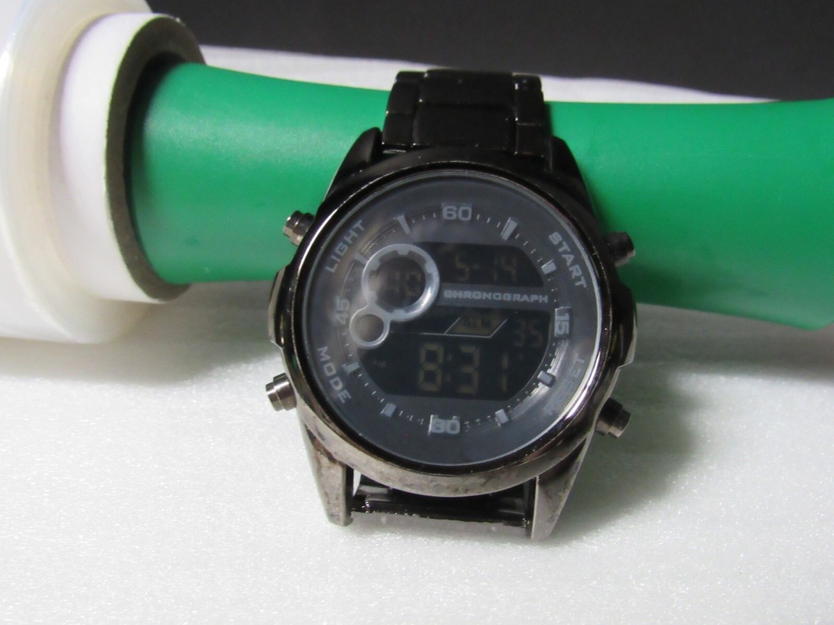 FMDXGE020 V398 Digital Wristwatch, Base Metal Bezel 1908