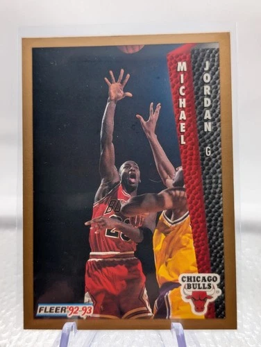 1992-93 Fleer - Michael Jordan #32
