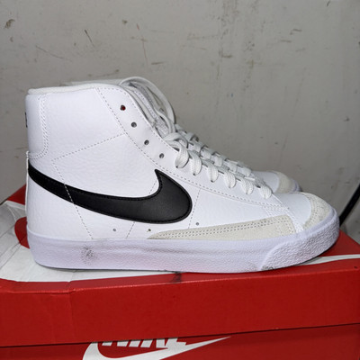 Nike GS Blazer Mid 77 'White/Black' - Size 6Y, DA4086-100
