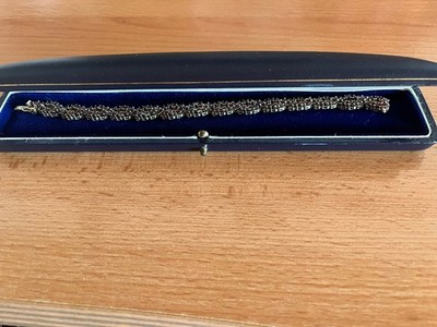 Damen Armband 333/8K , 98 Grantsteine ca. 18,6 g , 18,5 cm , Vintage