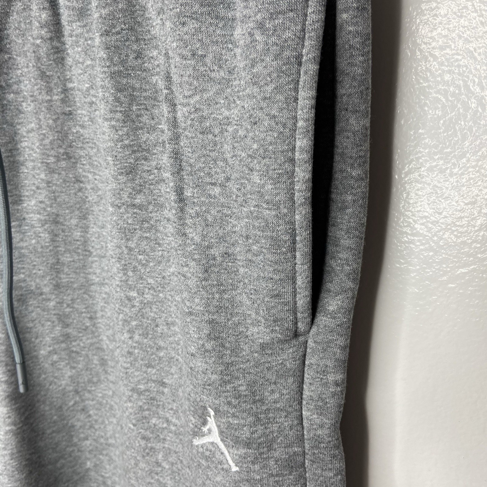 Nike Air Jordan Brooklyn Fleece Sweatpants Carbon Heather/White Men's Size XL thumbnail 2