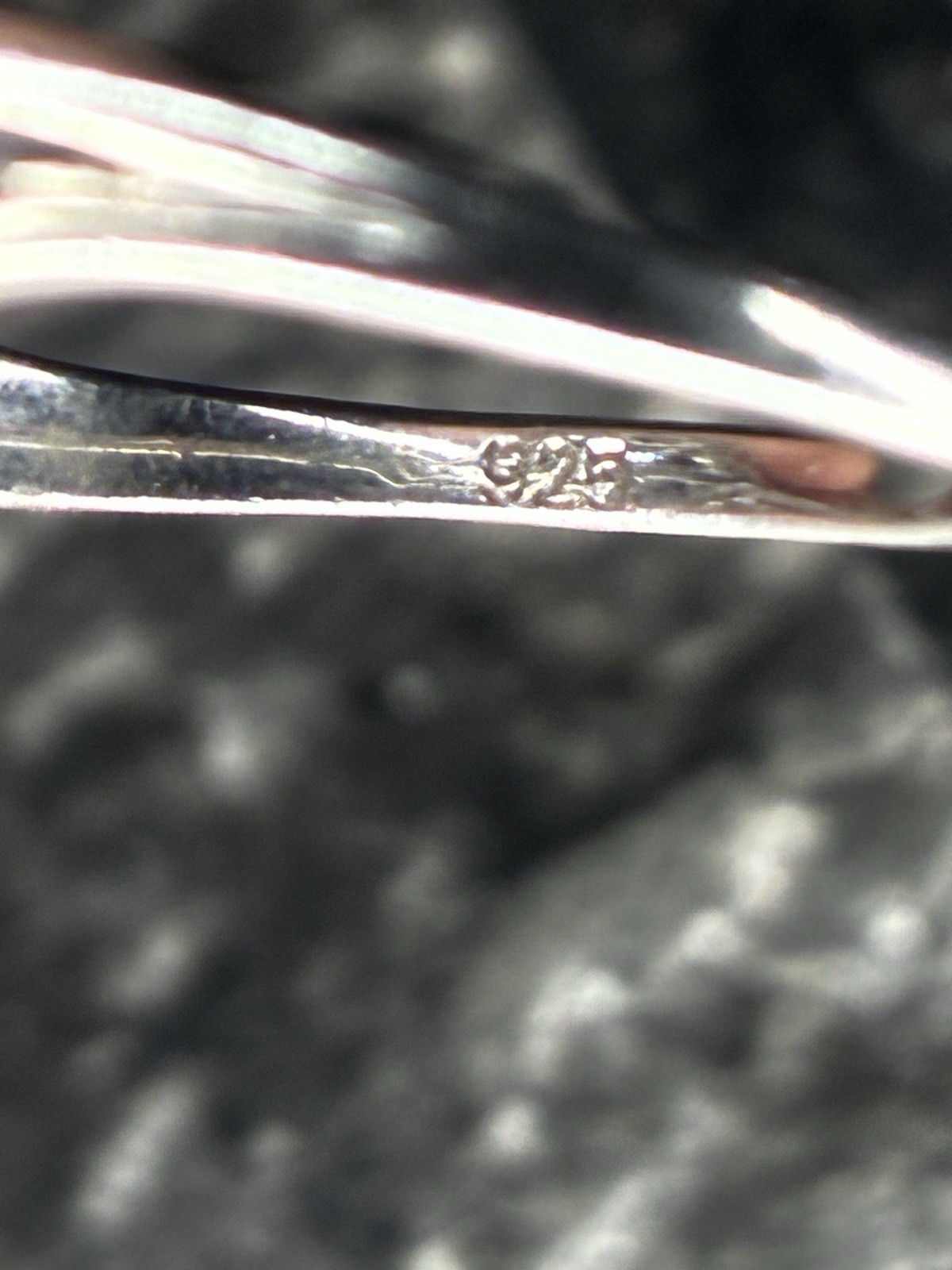 Vintage Sterling Silver Ring Missing Two Gem Ston… - image 3