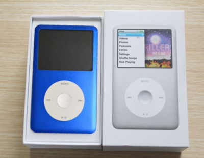 iPod classic SSD128GB&バッテリー交換済 クリアブルーマスク iPod