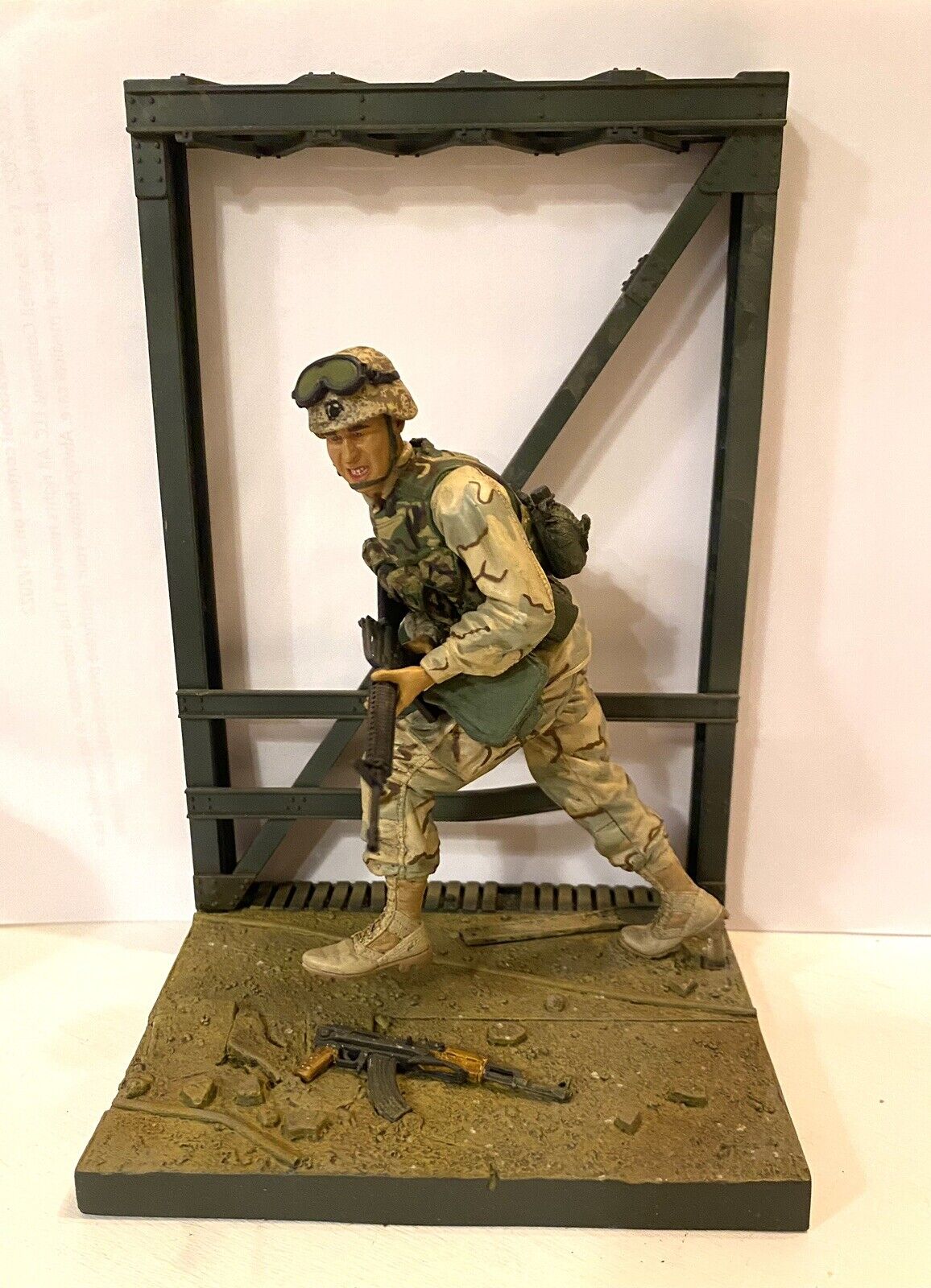Military Action Figure Dusty Trail Toys Marine Corp In Action As Is