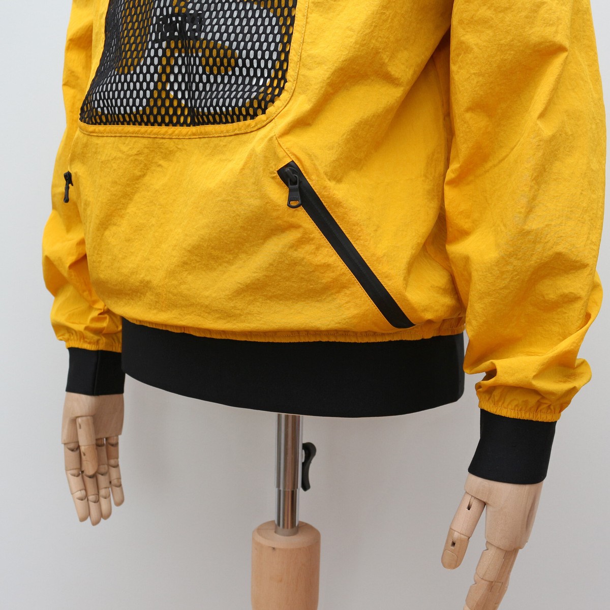 NWT! Kith Kittles Mesh Pockets ¼ Zip Yellow Light Jacket Anorak