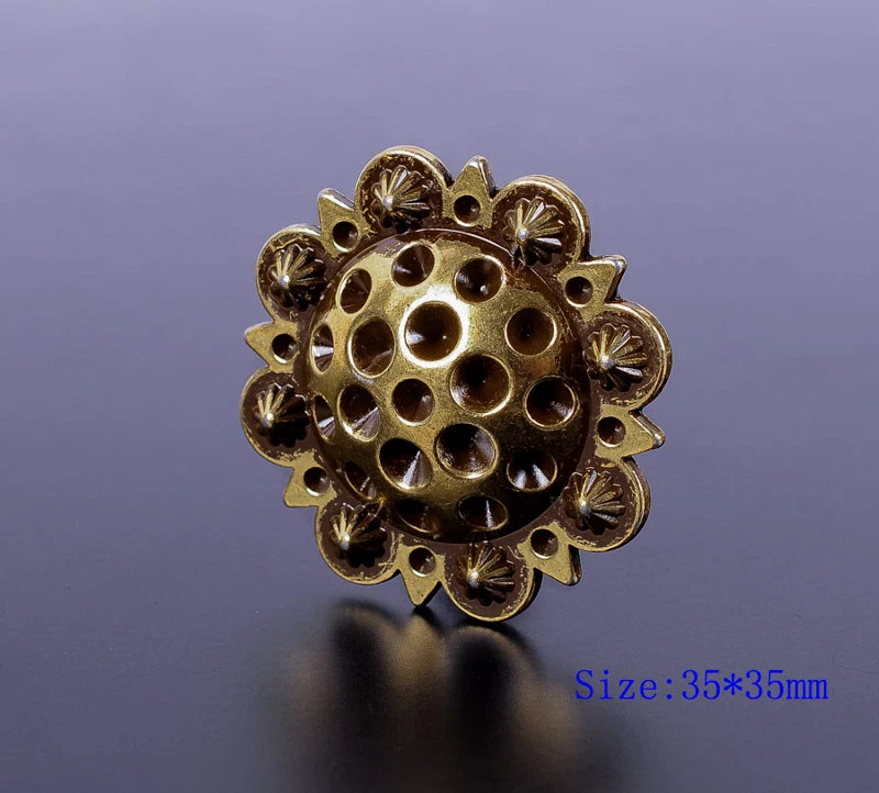 Set of 5 WESTERN HORSE SADDLE TACK 1-3/8" Antique Brass BERRY CONCHOS screw back - Image 2 of 4