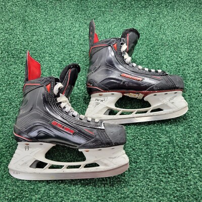 Bauer Vapor 1XLE Size 4D Youth Ice Hockey Skates LS4 Blades Shoe Sz US 5 