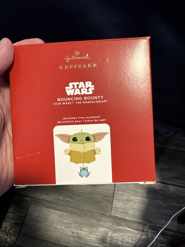 Hallmark The Mandalorian Christmas Tree Ornament Bouncing Bounty Star Wars NEW
